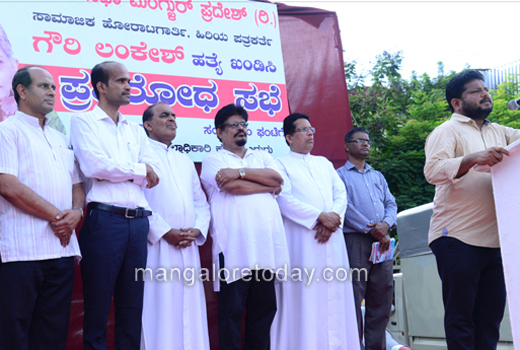 Catholic Sabha protest 1
